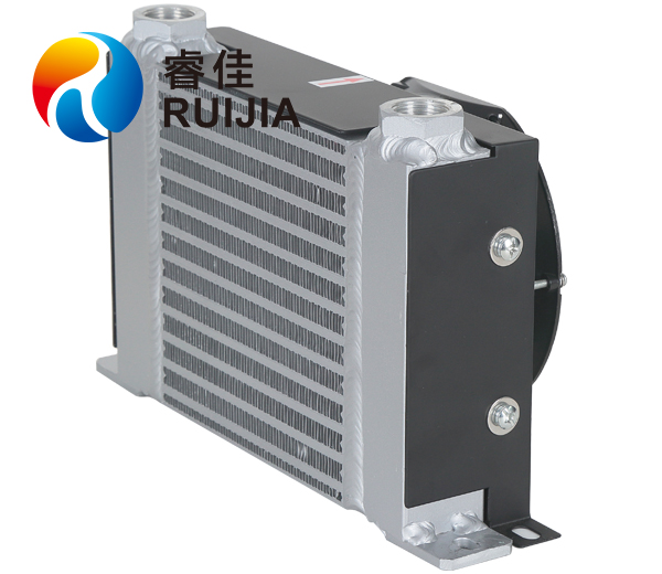 高品質(zhì)液壓站冷卻器AH0608應(yīng)具備哪些品質(zhì)？